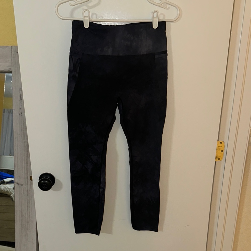Born Primitive Dark Patterned Leggings